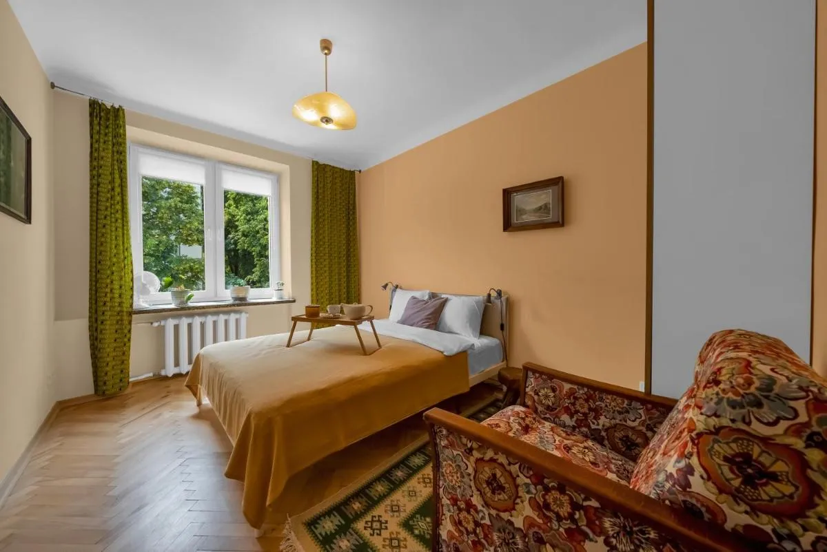 Image 1 of 70m2 Warsaw Wola Apartment – Top Location, 2 Bedrooms, 1st Floor – by Rentujemy