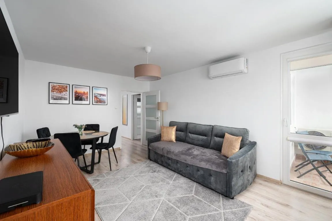 Image of 9th Floor City View Apartment