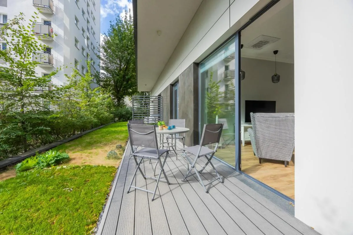 Image 2 of Air Conditioned Apartment with Furnished Garden in Warsaw Center by Renters Prestige
