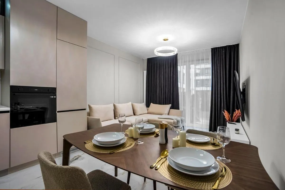 Image 3 of Airport Apartment – Private Terrace & Parking – by Rentujemy