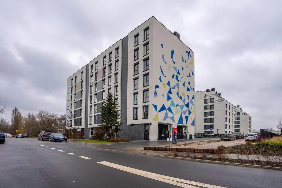 Image 5 of Airport Apartment – Private Terrace & Parking – by Rentujemy
