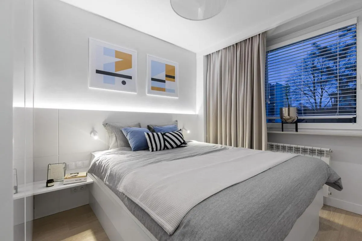 Image 1 of Apartament Bielany 3 min from metro with 5-meals per day diet catering, air conditioning and free parking