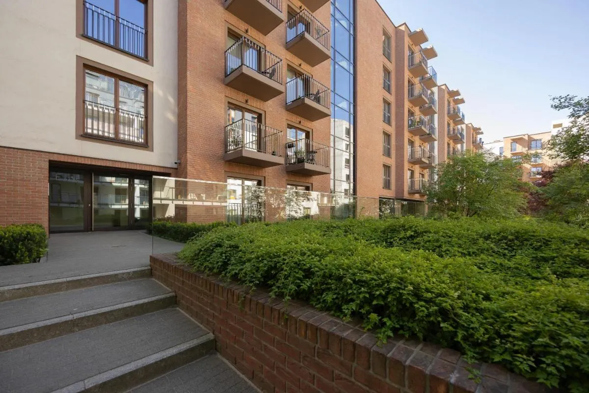 Image 5 of Apartament Przy Rzece Dla 2 Osób z Parkingiem i Klimatyzacją w Warszawie by Rent like home