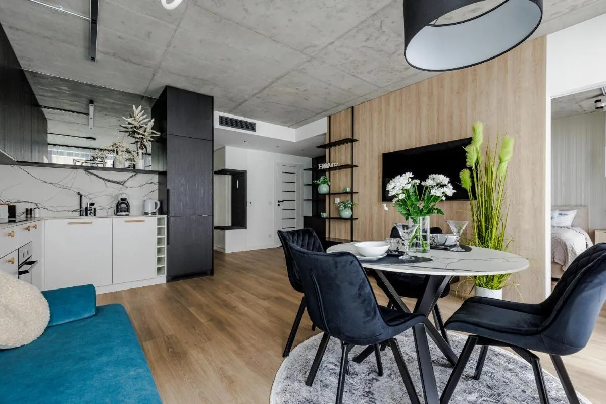 Image 3 of Apartment Emilii Plater