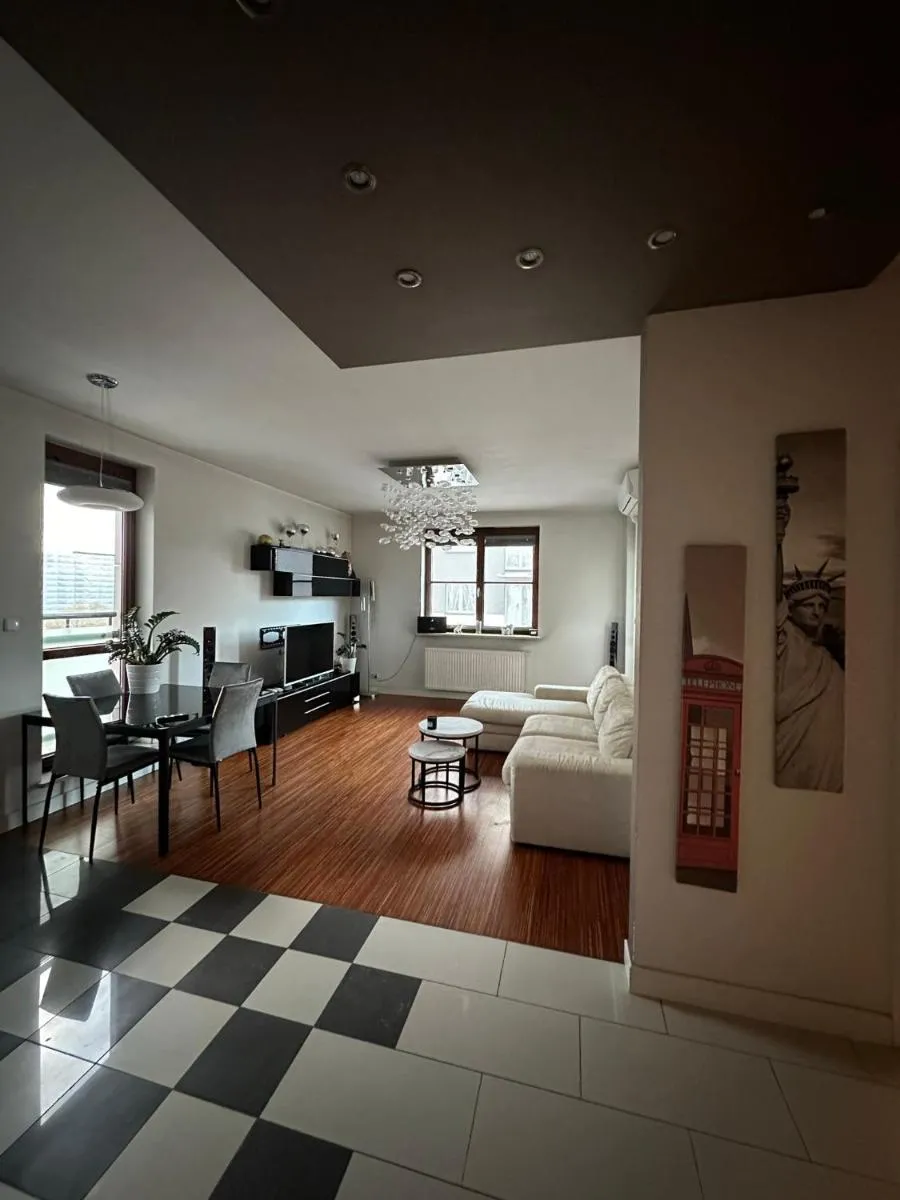 Image 3 of Apartment National Stadium Port Praski