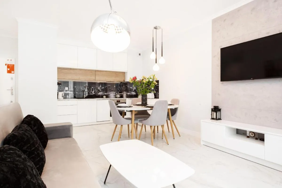 Image 2 of Apartments Warsaw Dzielna by Noclegi Renters