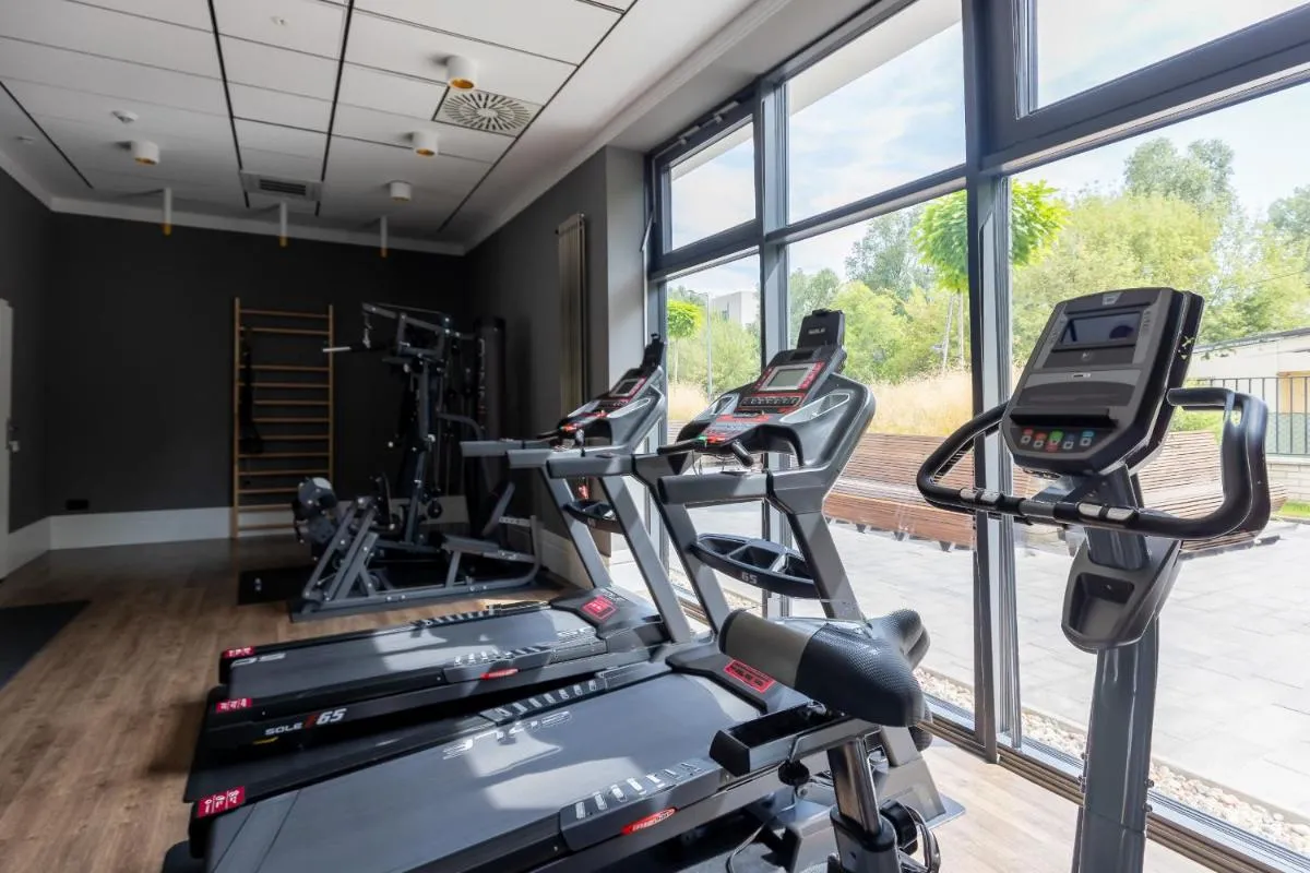 Image 4 of Beautiful & Spacious Apartment with Gym and Terrace by Renters Prestige