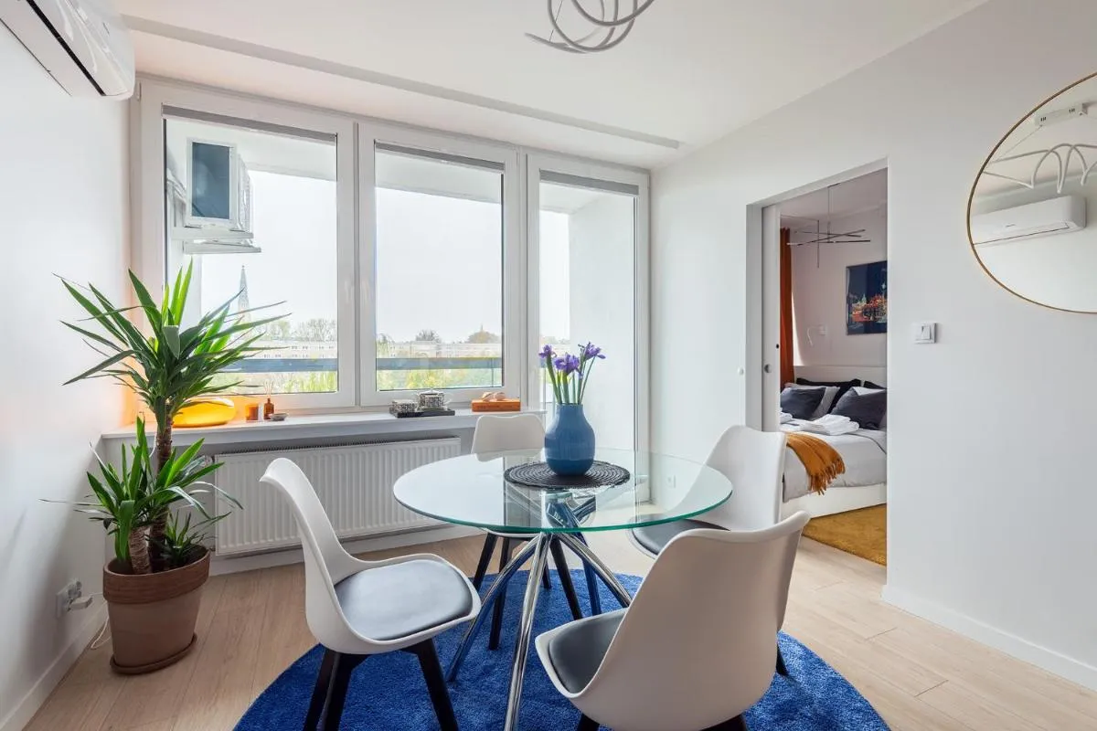 Image 2 of Bella Luna Luxury Suites – Oasis Gem in Warsaw