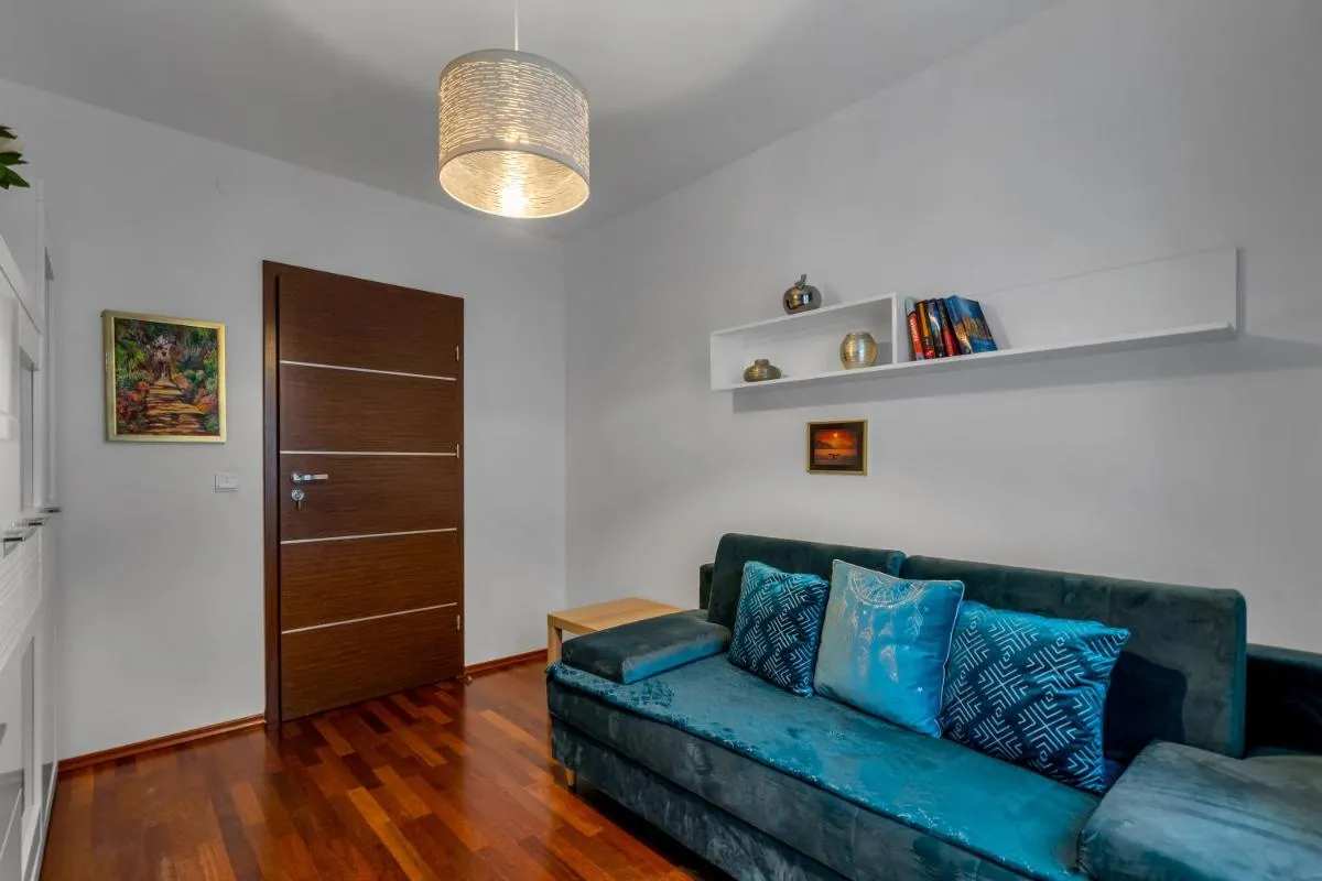 Image 6 of Bemowo Business Apt – 62m2, Parking, Metro & Park Nearby – by Rentujemy