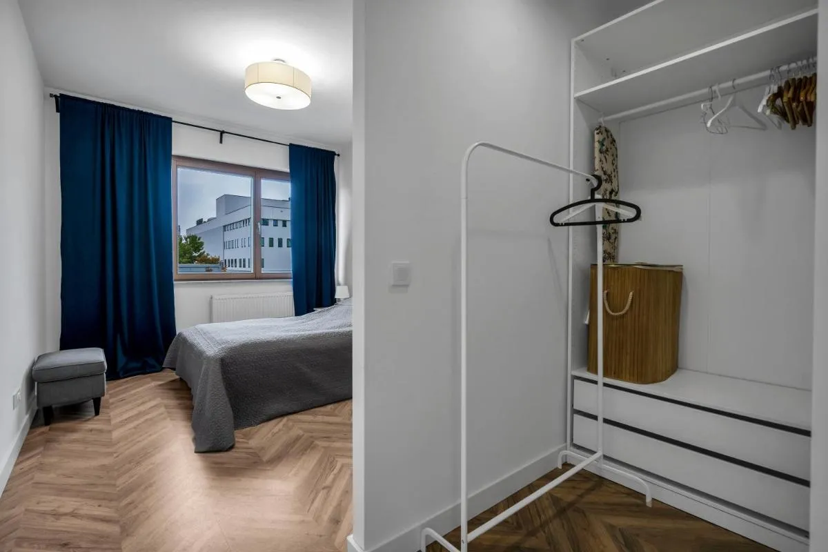Image 5 of Business Apartments – 62m2, Parking, Balcony, Two Bedrooms, Galeria Mokotów Nearby – by Rentujemy
