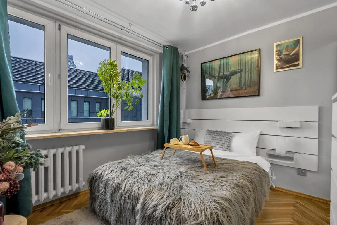 Image of Central 2-Bedroom Apartment – Balcony, City View, Top Location – by Rentujemy