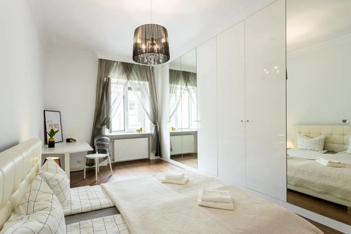 Image 1 of Central Warsaw Apartment – Great Location-Old Town – Podwale