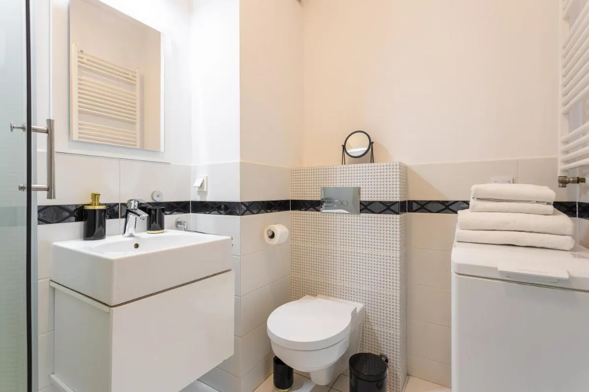 Image 5 of Central Warsaw Apartment – Great Location – One Bedroom Apartment – Kolejowa