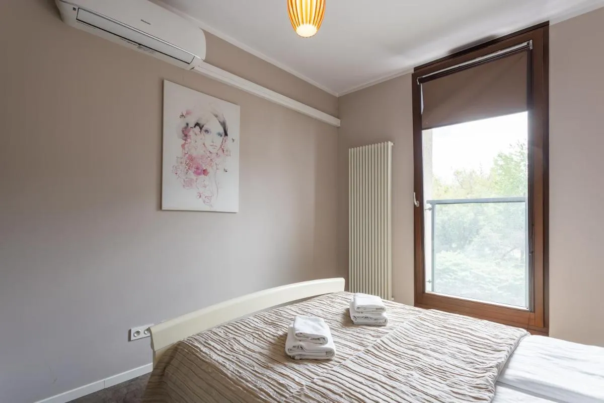 Image 4 of Central Warsaw Apartment – Great Location – One Bedroom Apartment – Kolejowa