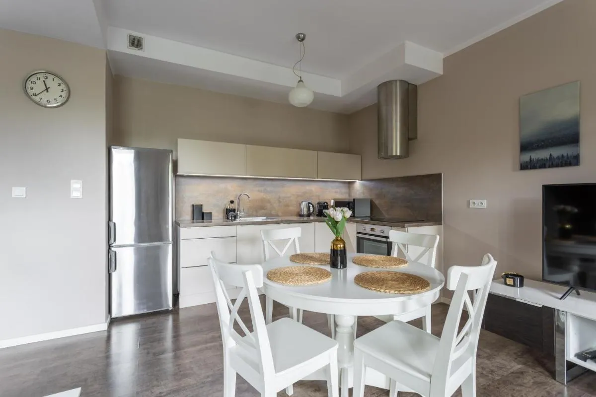 Image 3 of Central Warsaw Apartment – Great Location – One Bedroom Apartment – Kolejowa