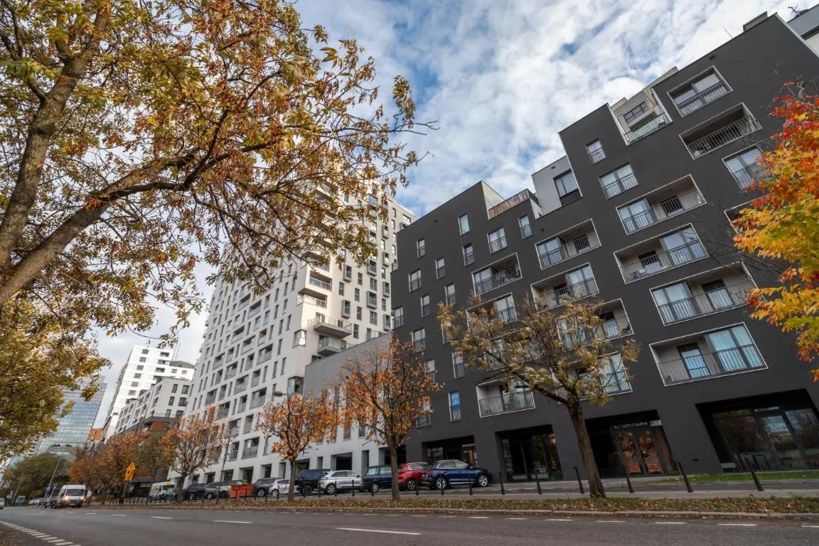 Image of Central Warsaw Apartment – Great Location- One Bedroom Apartment – Siedmiogrodzka 3