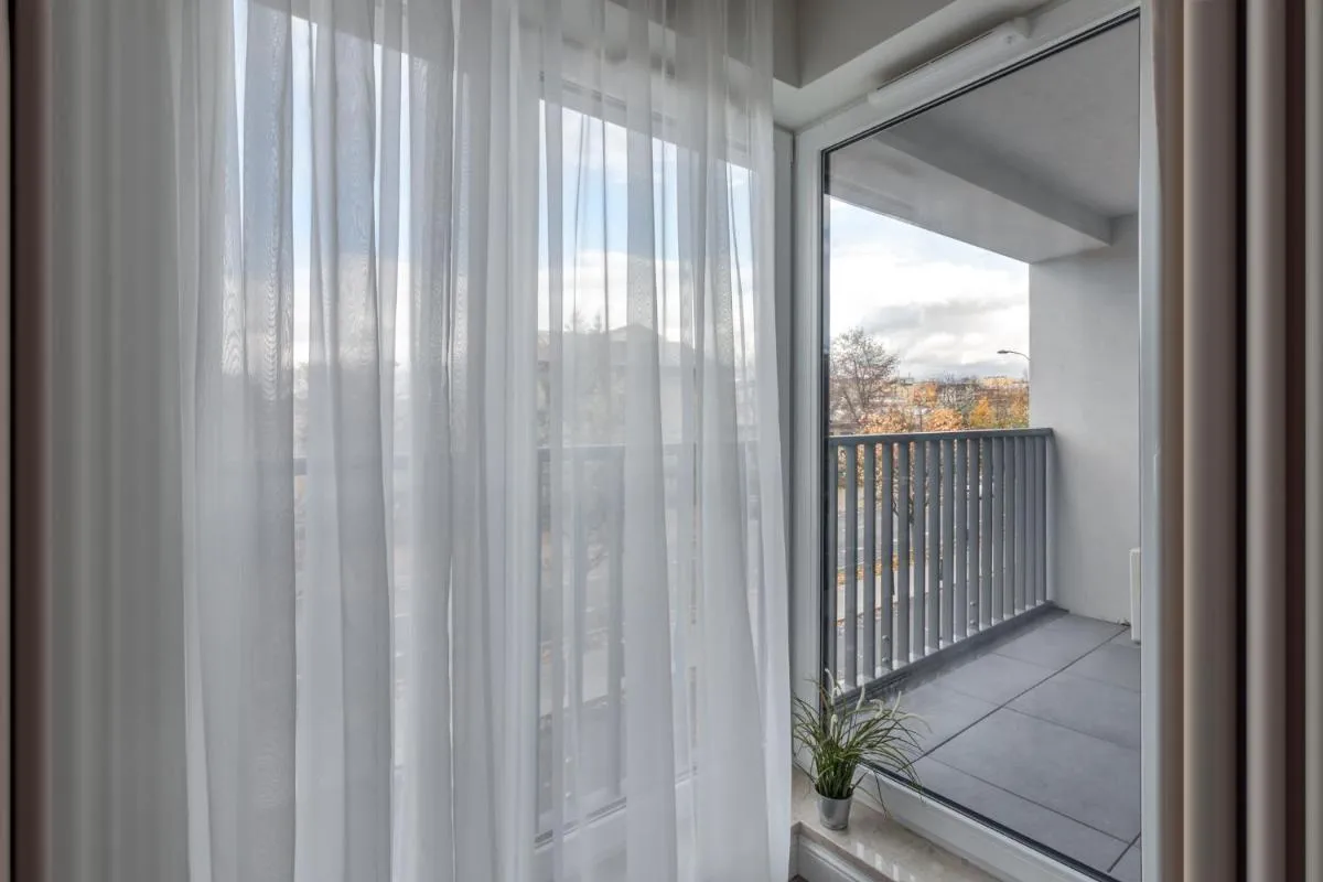 Image 5 of Central Warsaw Apartment – Great Location- One Bedroom Apartment – Siedmiogrodzka 3