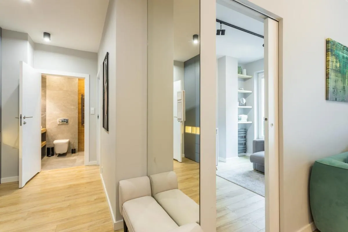 Image 2 of Central Warsaw Apartment – Great Location- Two Bedrooms Apartment- Warsaw Stays- Sienna street