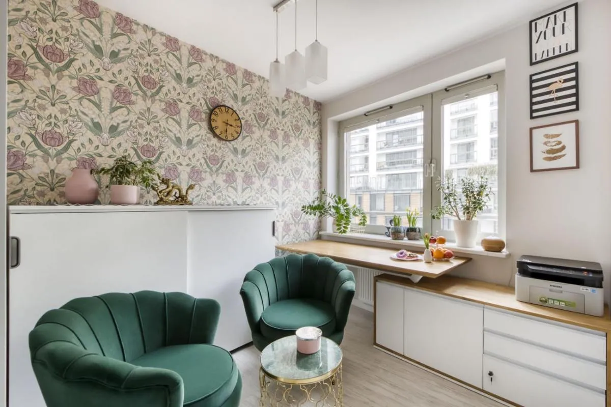 Image 1 of City Flower Apartment