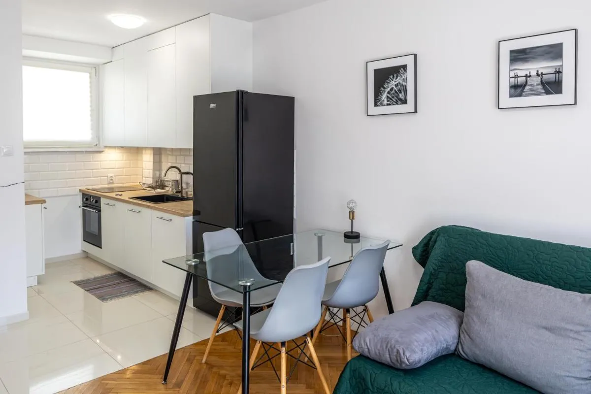 Image 4 of Corazziego Plac Bankowy Apartment
