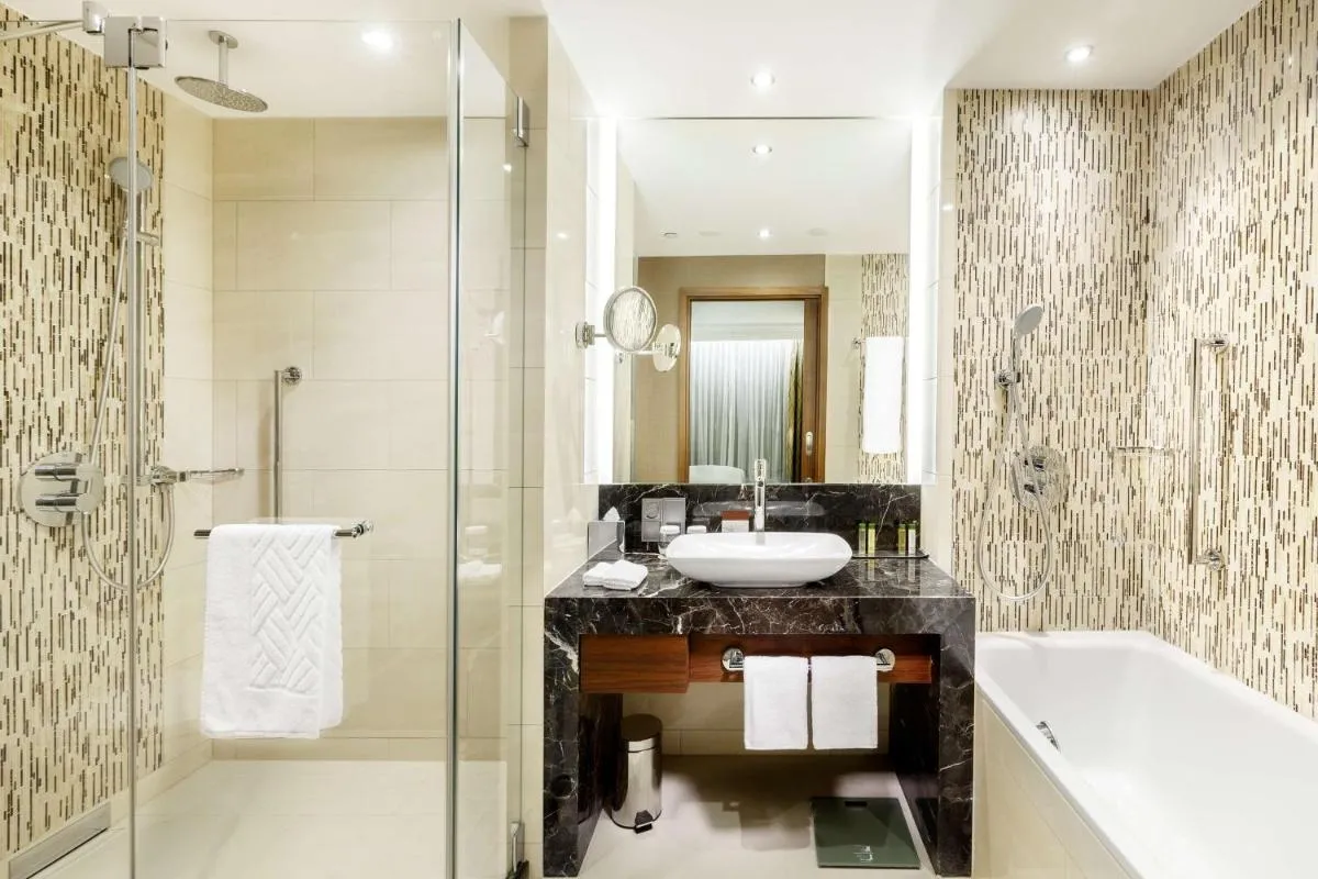 Image 2 of DoubleTree by Hilton Hotel & Conference Centre Warsaw