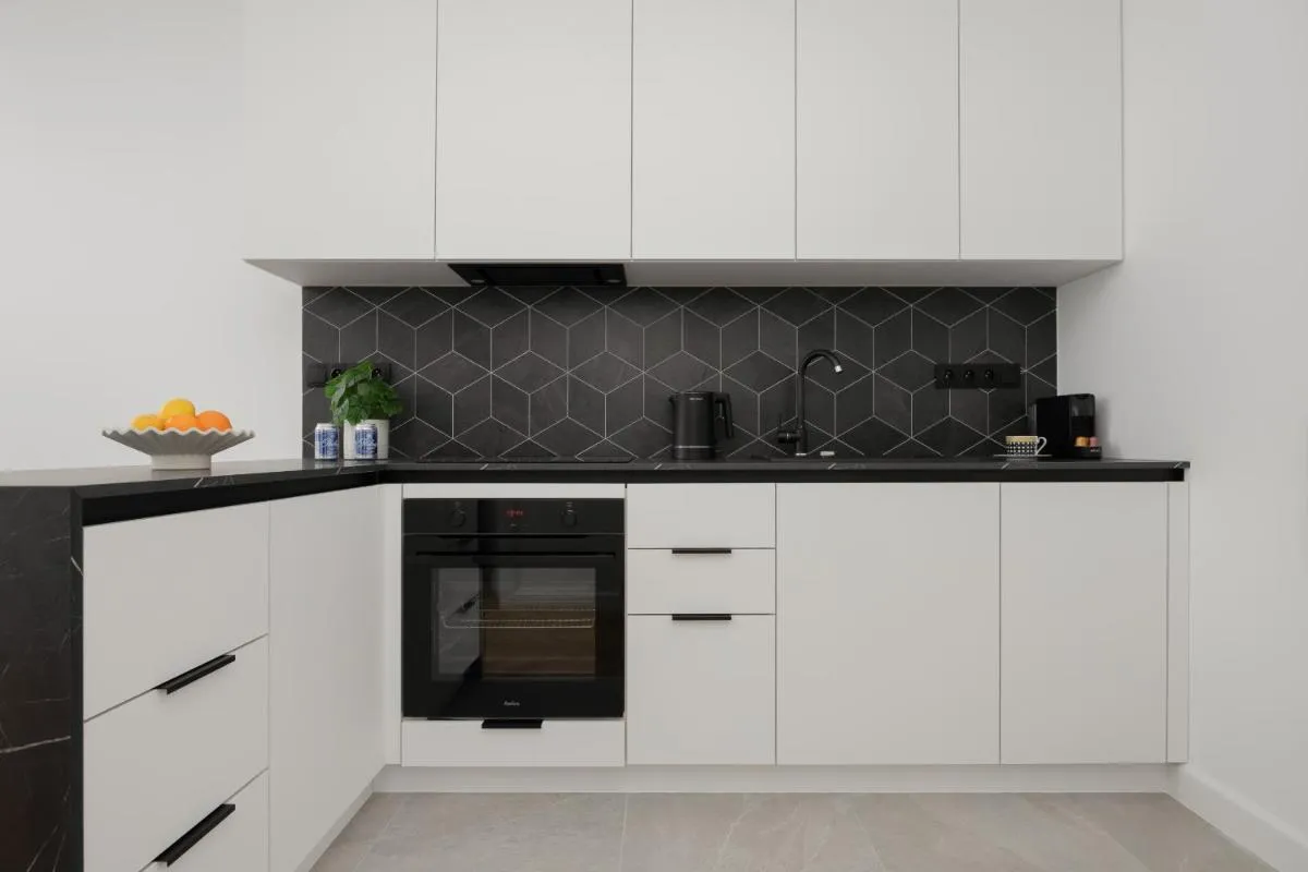 Image 4 of Elegant Apartment in the Heart of the Capital by Renters Prestige