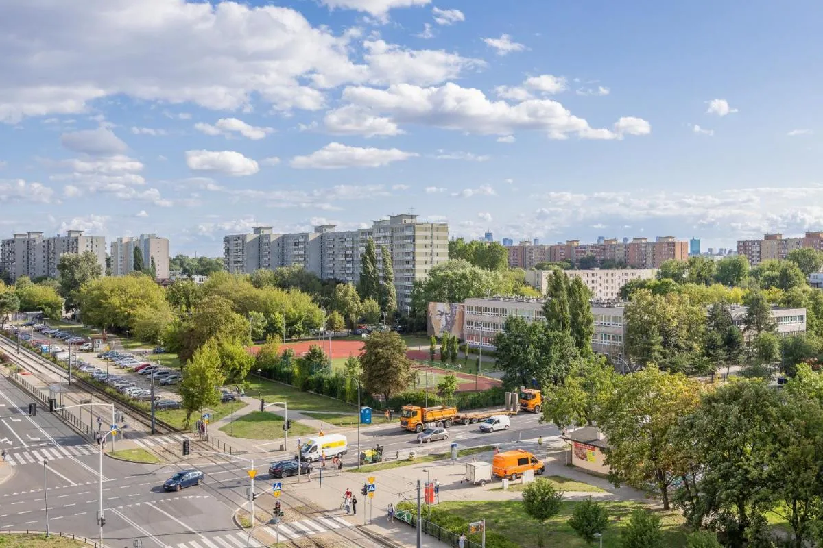 Image 2 of Elegant Apartment with Parking Close to Metro Station by Noclegi Renters