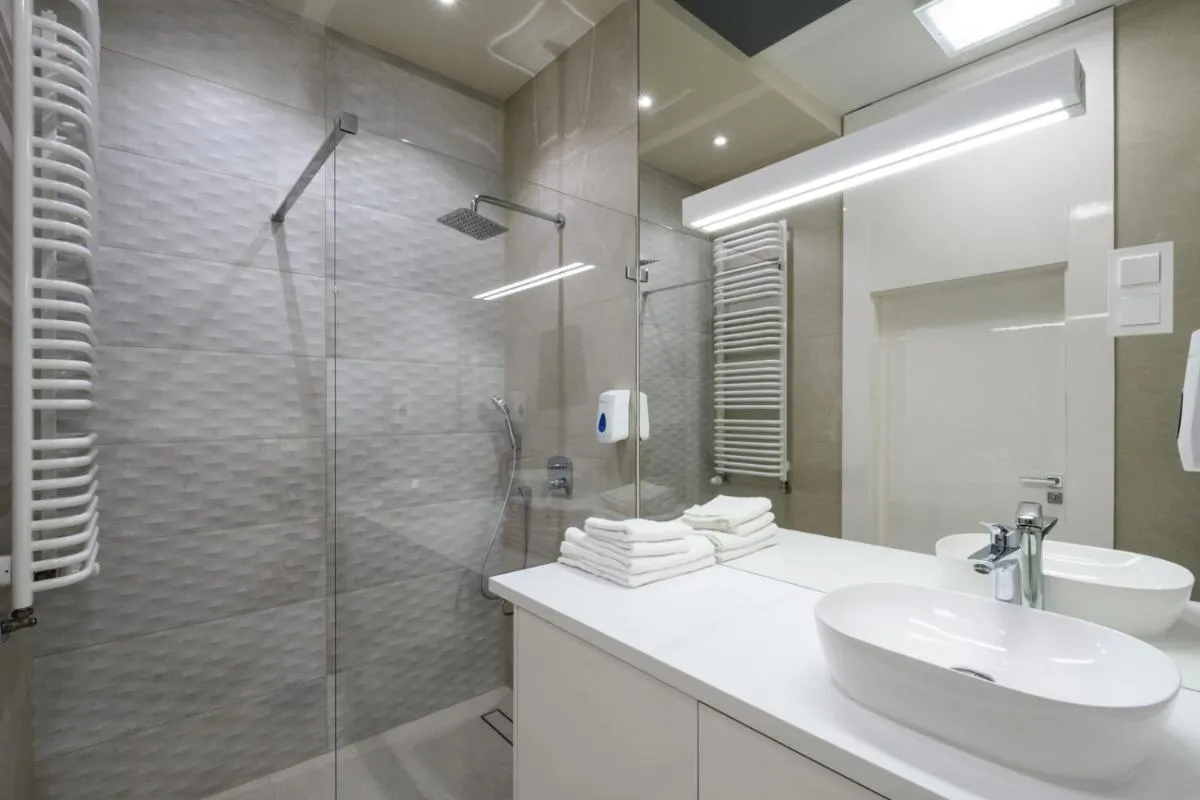 Image 2 of Exclusive Trendy Apartments