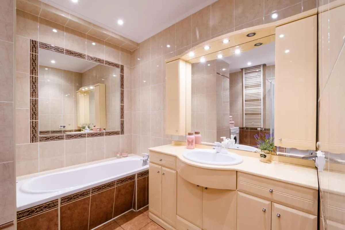 Image 2 of Gama Great Location & Famili Apartment 120m 2-12 people