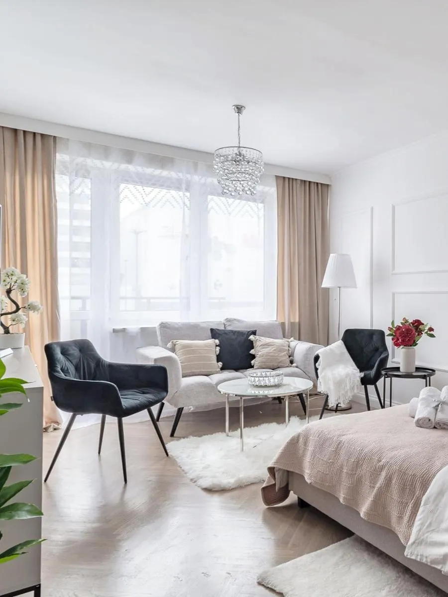 Image 3 of Gold Premium 2-bedroom Suite 100m from Central Station, modern&high standard