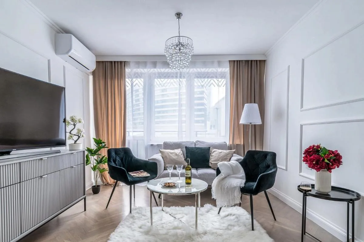 Image 4 of Gold Premium 2-bedroom Suite 100m from Central Station, modern&high standard