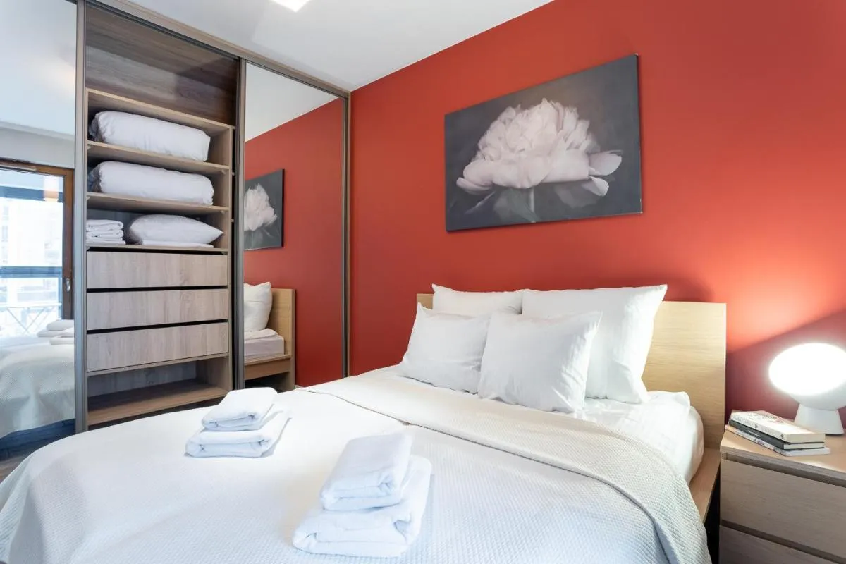 Image 6 of Golden Apartments Warsaw – Big Apartment in Luxury Building near Metro Station-Grzybowska 85-5