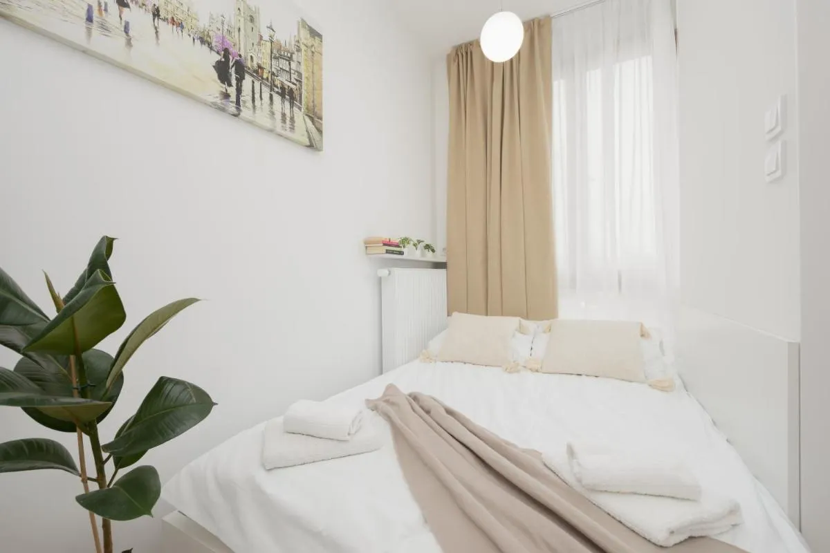 Image 1 of Holzera 3 studio – close to Medicover/Paley