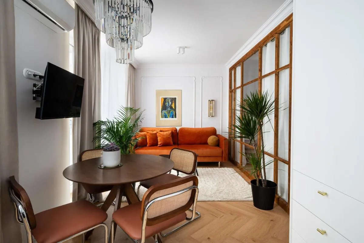 Image 4 of Hoża Modern Apartment