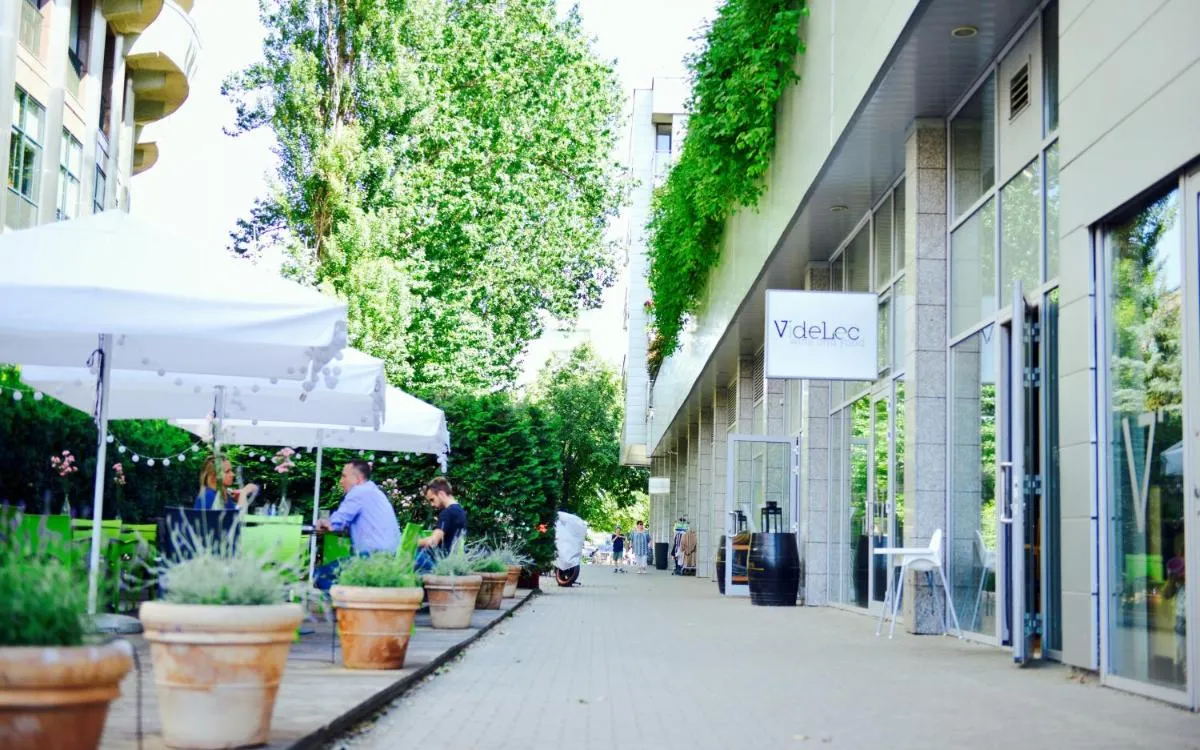Image 2 of JessApart – Ochota Apartments