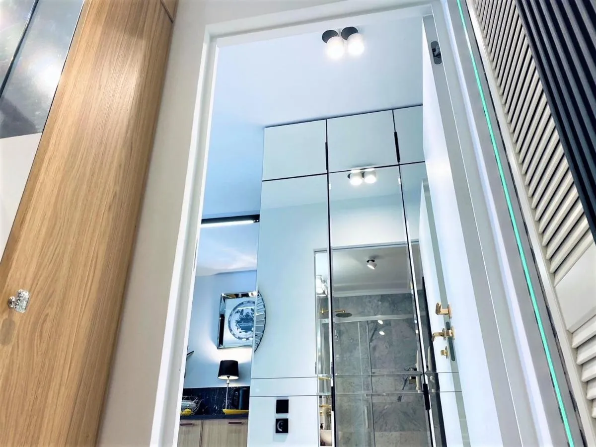 Image 6 of LUXURY Apartment at City CENTER at Palace +Netflix!