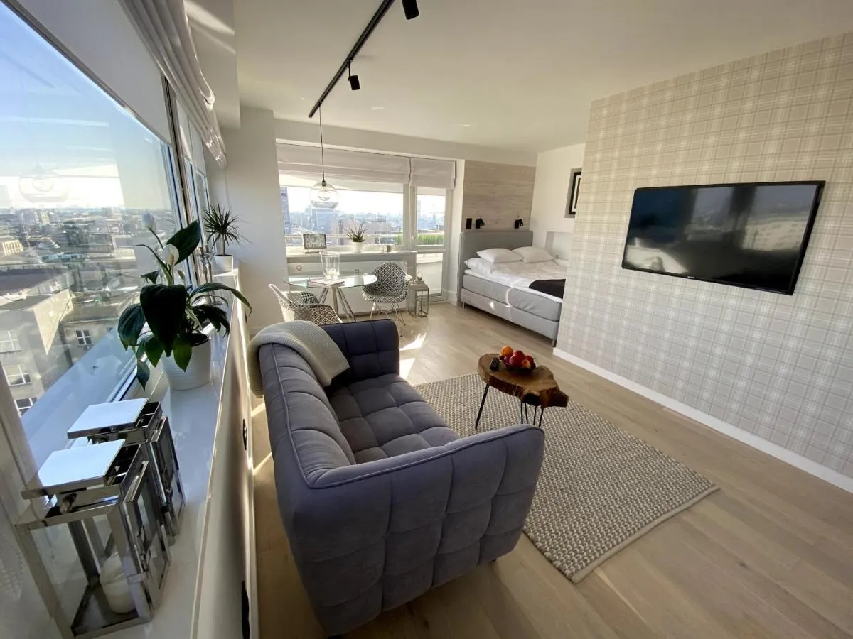 Image 4 of Leo Apartment