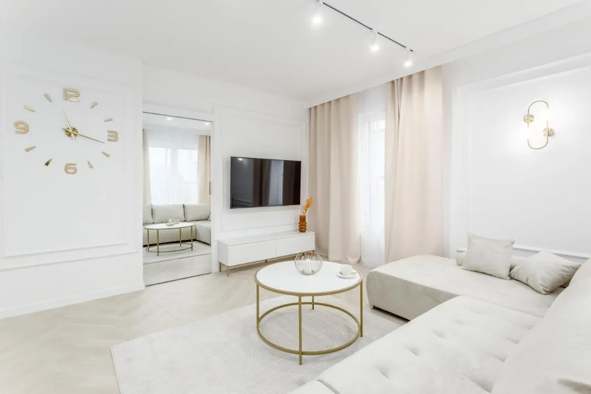 Image of Luxe & Tranquil Gem – Terrace – Jacuzzi – Parking!