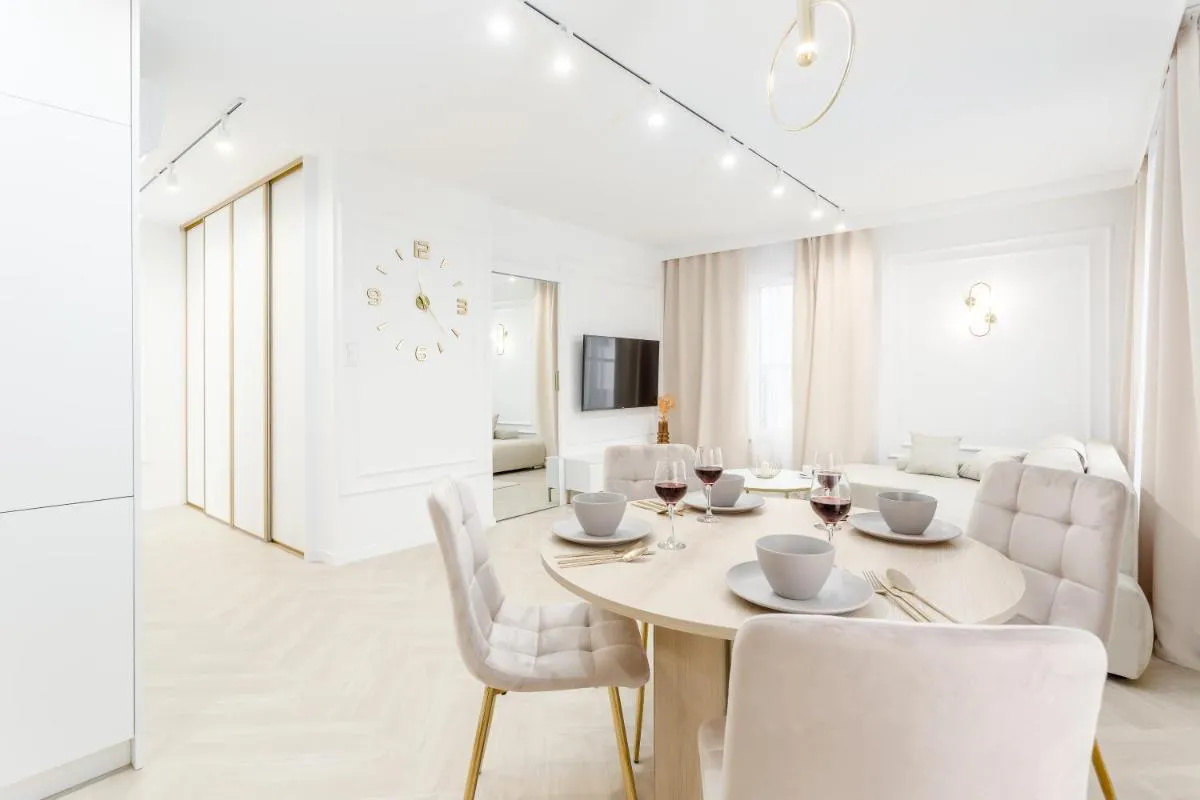 Image 5 of Luxe & Tranquil Gem – Terrace – Jacuzzi – Parking!