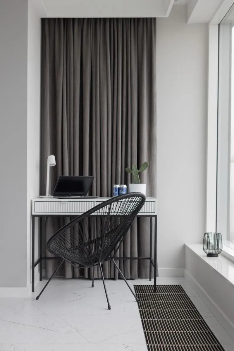 Image 5 of Luxurious Unique Tower Apartment with City Skyline by Renters Prestige