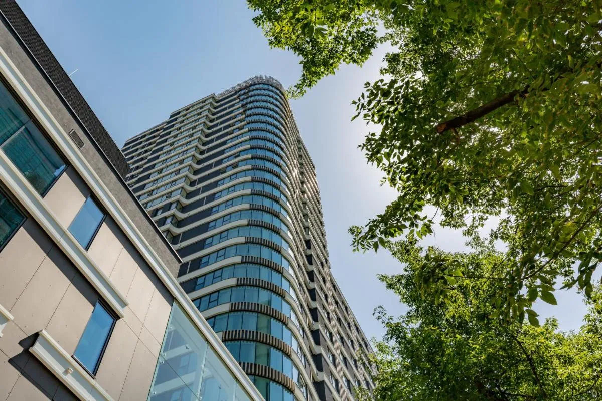 Image 3 of Luxurious Unique Tower Apartment with City Skyline by Renters Prestige