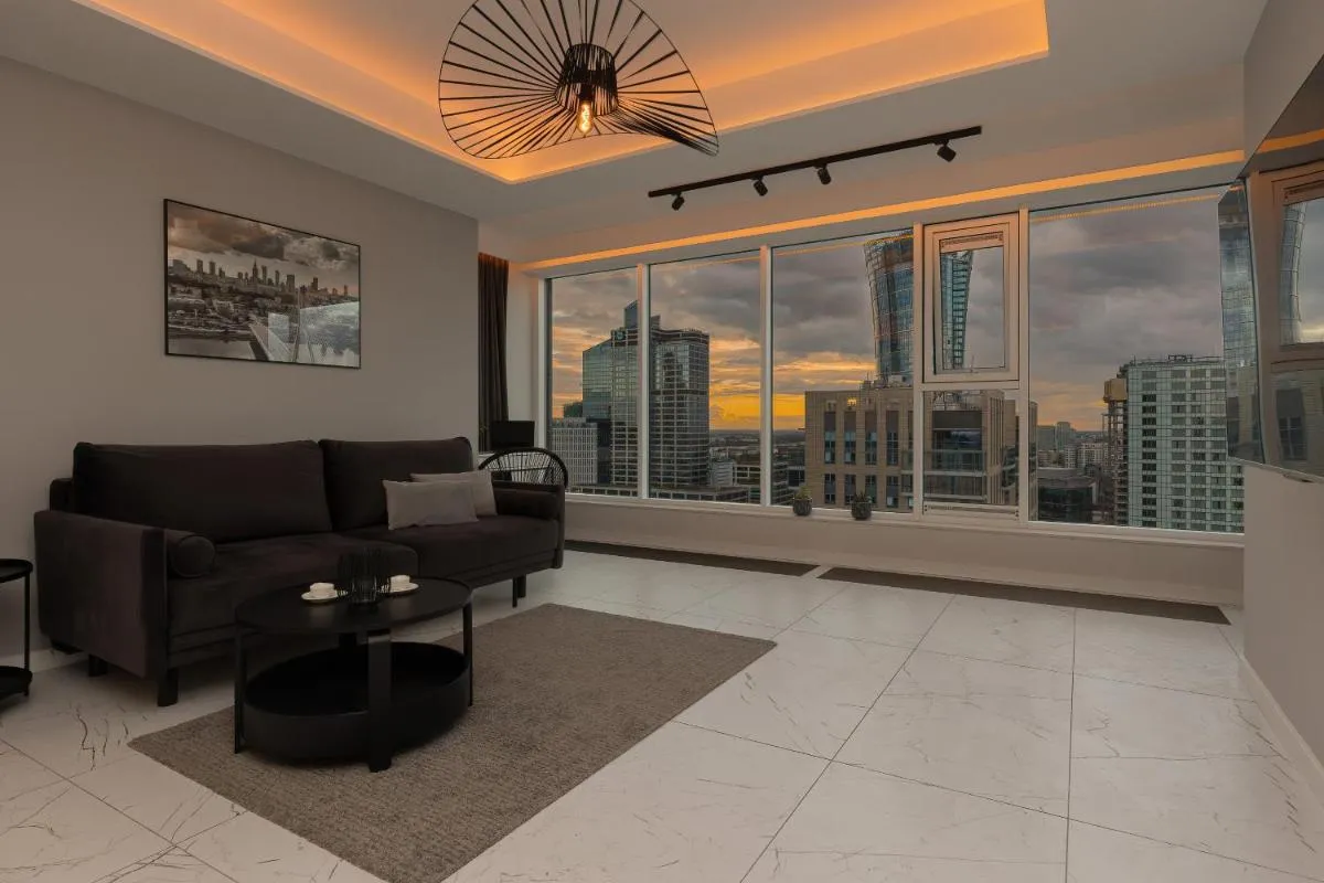 Image 4 of Luxurious Unique Tower Apartment with City Skyline by Renters Prestige