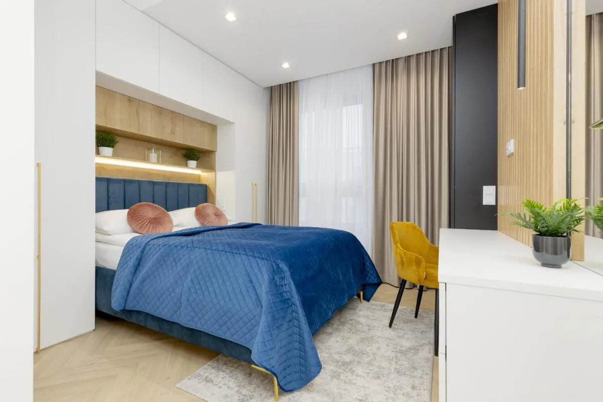Image 1 of Luxury Apartment Wynalazek in Mokotów by Renters Prestige