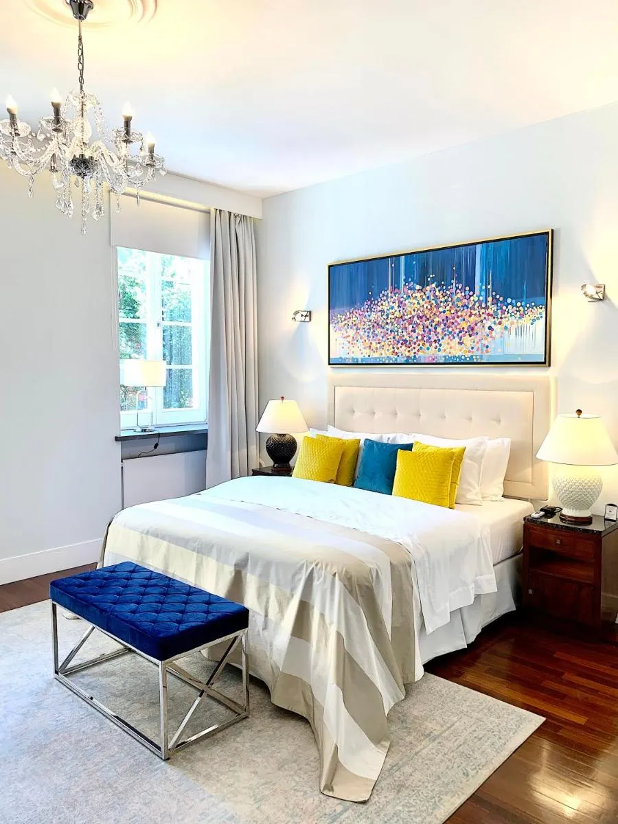 Image 3 of Luxury Suites & Apartments MONDRIAN Market Square II