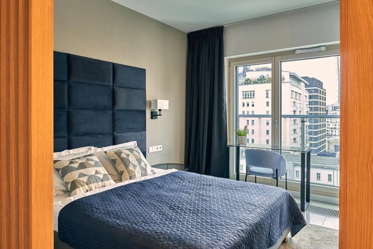 Image 3 of MENNICA RESIDENCE SUITE APARTMENTS