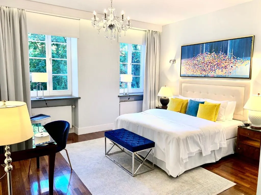 Image of MONDRIAN Luxury Suites & Apartments Market Square I