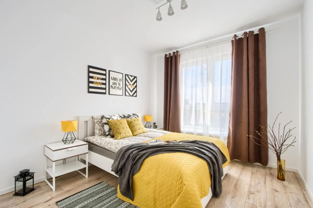 Image 6 of M&R Apartament Airport&Business Premium Komputerowa – underground garage – free WiFi – Netflix – self check-in – 5 min from Chopin Airport