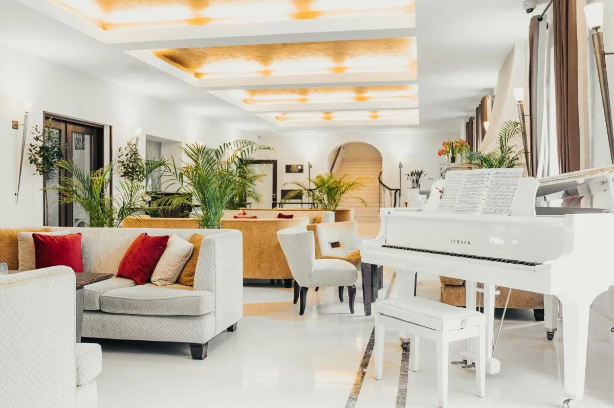 Image 1 of Mamaison Le Regina Boutique Hotel