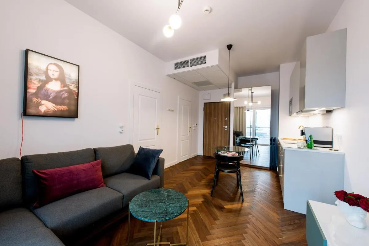 Image 3 of Marmo Apartments
