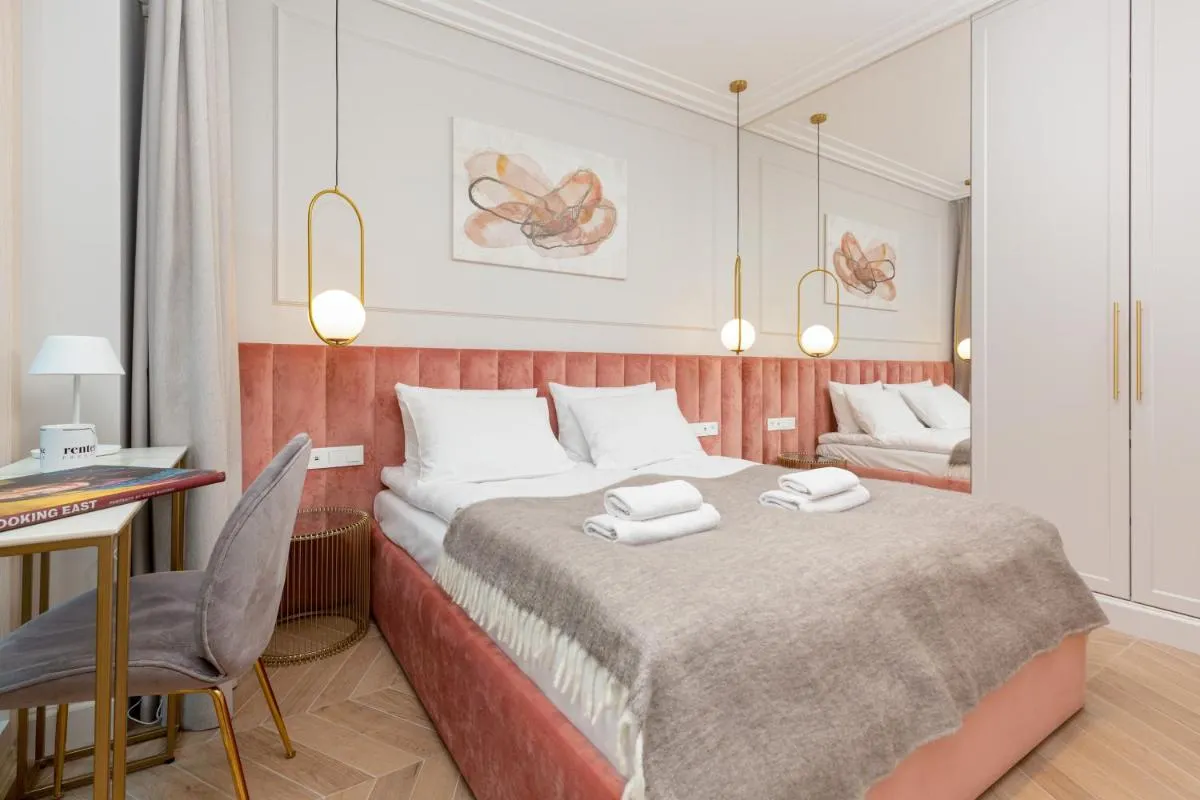 Image 2 of Mennica Residence Deluxe City Centre Apartments by Renters Prestige